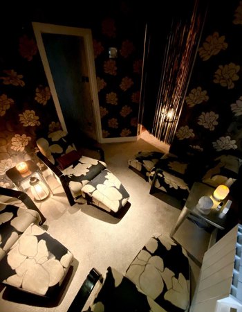 Unwind-in-the-relaxation-room-at-The-Skin-Clinic-at-Urban-Spa-in-Bishops-Stortford