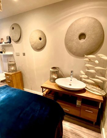 beauty-treatments-in-the-mediterranean-room-bishops-stortford-spa
