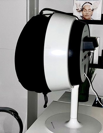 Face-Scanning-Skin-Treatments-Top-Beauty-Salon-Bishops-Stortford