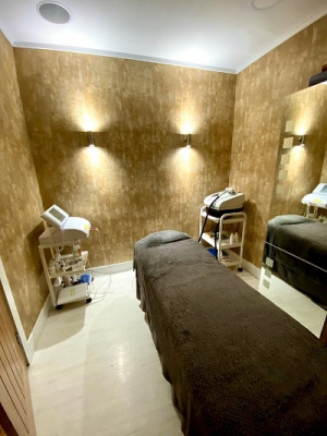 Lifting-Room-beauty-treatments-top-beauty-salon-and-spa-bishops-Stortford